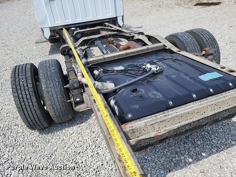 image for item LS9696 2016 Chevrolet 4500  van cab and chassis