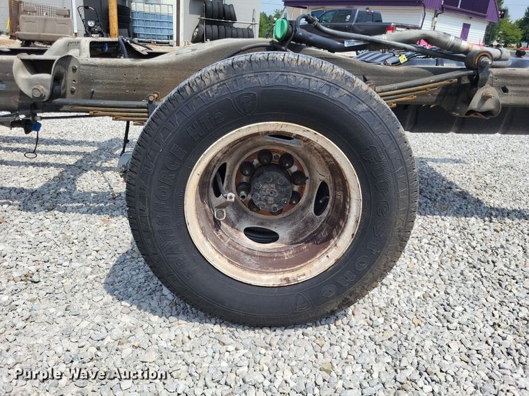 image for item LS9696 2016 Chevrolet 4500  van cab and chassis