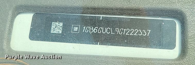 image for item LS9696 2016 Chevrolet 4500  van cab and chassis