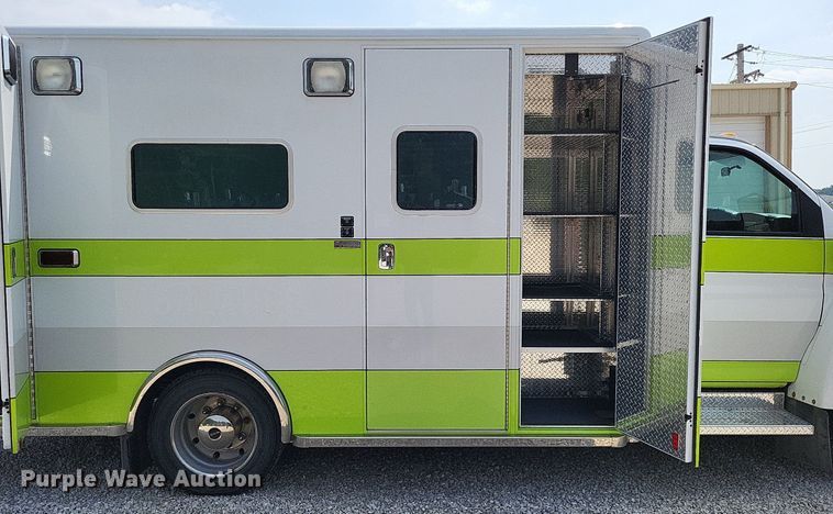 image for item LS9697 2008 GMC C4500  ambulance