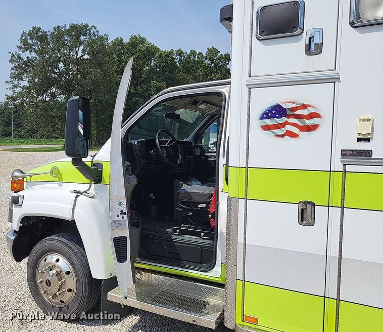 image for item LS9697 2008 GMC C4500  ambulance