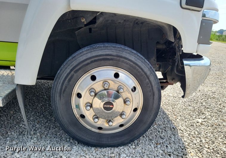 image for item LS9697 2008 GMC C4500  ambulance