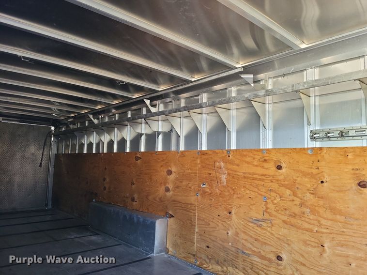 image for item LS9698 2006 Featherlite 4926-8628  enclosed cargo trailer