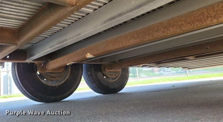 image for item LS9698 2006 Featherlite 4926-8628  enclosed cargo trailer