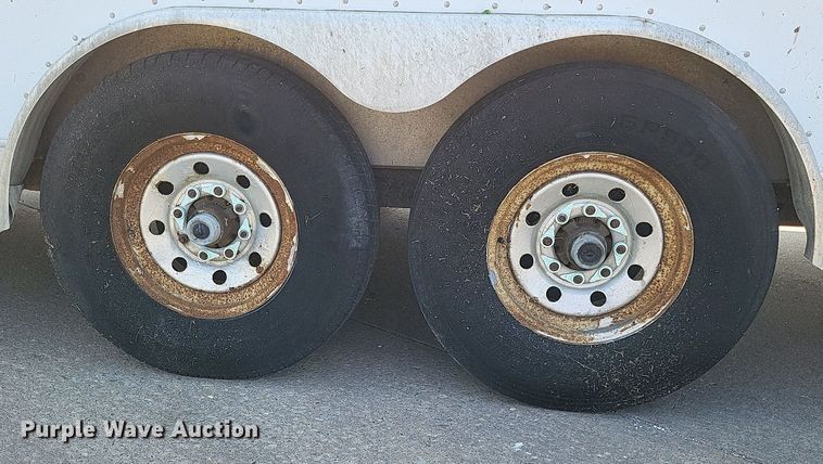 image for item LS9698 2006 Featherlite 4926-8628  enclosed cargo trailer