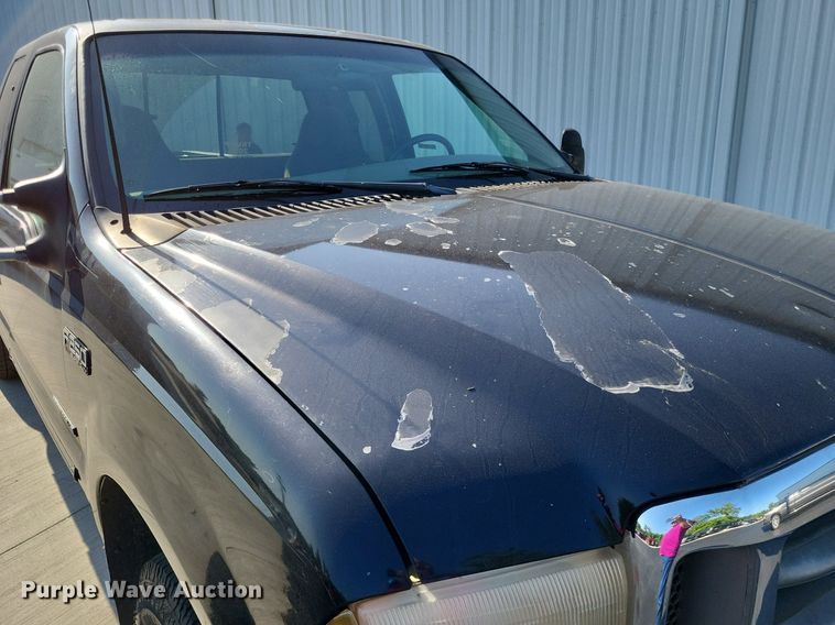 image for item LS9701 1999 Ford F250 Super Duty XLT  SuperCab pickup truck