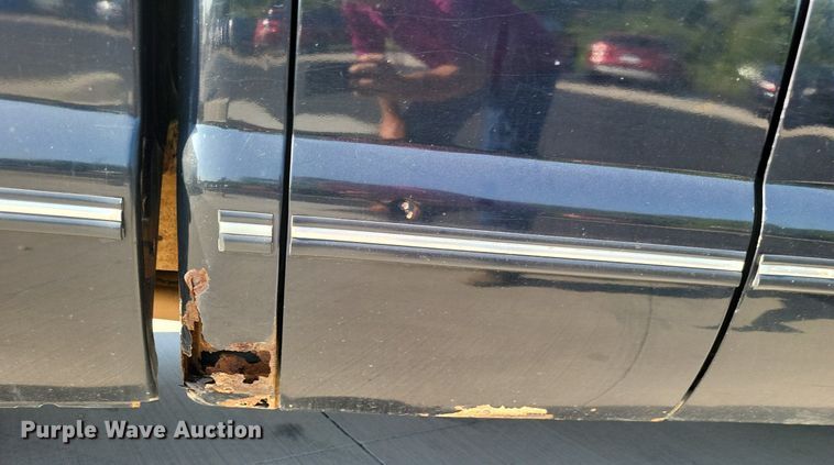 image for item LS9701 1999 Ford F250 Super Duty XLT  SuperCab pickup truck