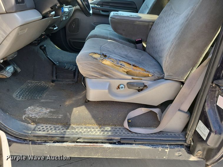 image for item LS9701 1999 Ford F250 Super Duty XLT  SuperCab pickup truck