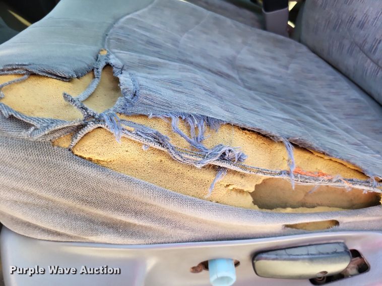 image for item LS9701 1999 Ford F250 Super Duty XLT  SuperCab pickup truck