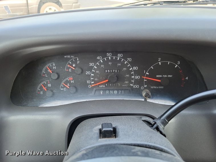 image for item LS9701 1999 Ford F250 Super Duty XLT  SuperCab pickup truck