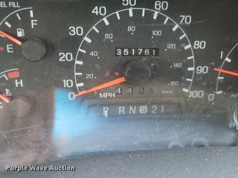 image for item LS9701 1999 Ford F250 Super Duty XLT  SuperCab pickup truck