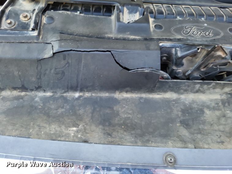 image for item LS9701 1999 Ford F250 Super Duty XLT  SuperCab pickup truck