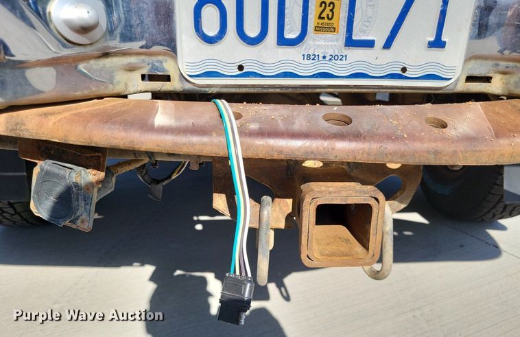 image for item LS9701 1999 Ford F250 Super Duty XLT  SuperCab pickup truck