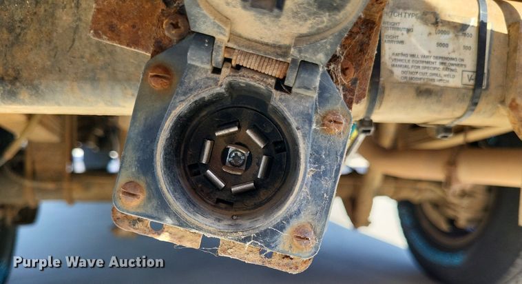 image for item LS9701 1999 Ford F250 Super Duty XLT  SuperCab pickup truck