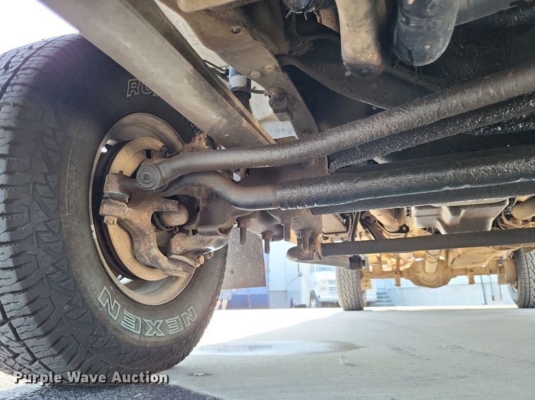 image for item LS9701 1999 Ford F250 Super Duty XLT  SuperCab pickup truck