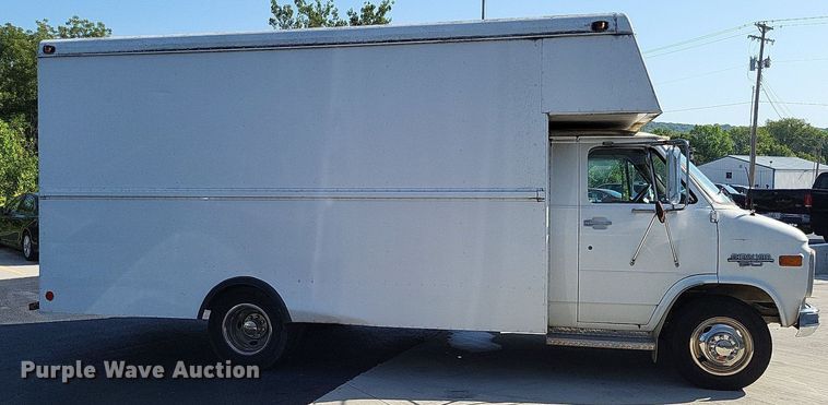 image for item LS9702 1988 Chevrolet G30  delivery truck