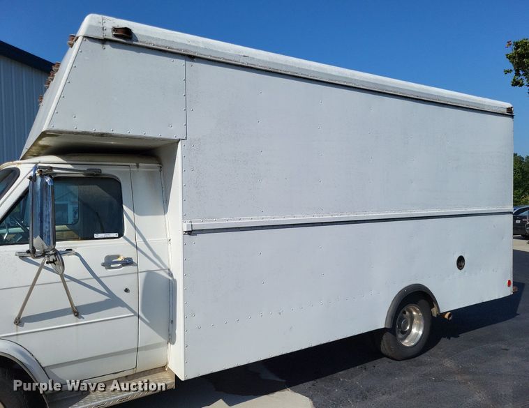 image for item LS9702 1988 Chevrolet G30  delivery truck