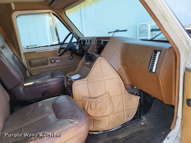 image for item LS9702 1988 Chevrolet G30  delivery truck