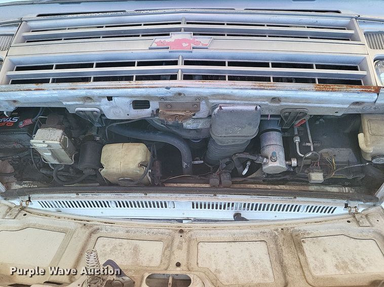 image for item LS9702 1988 Chevrolet G30  delivery truck