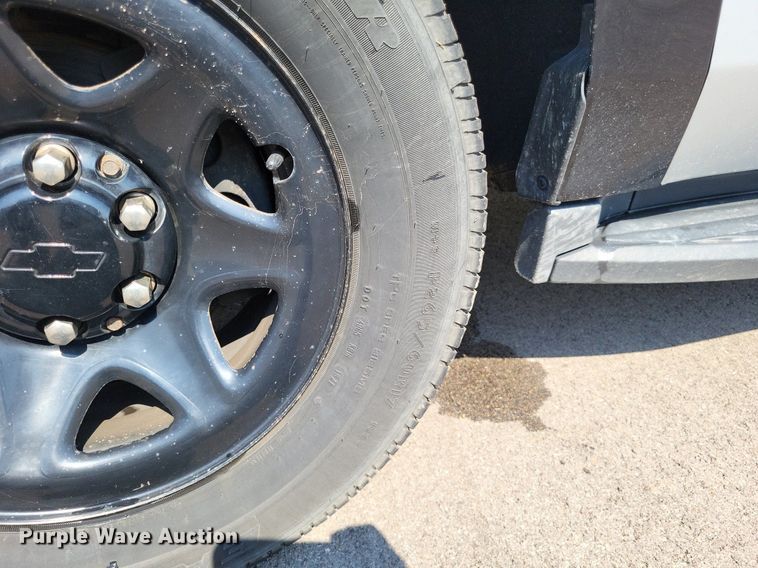 image for item LS9718 2016 Chevrolet Tahoe Police  SUV