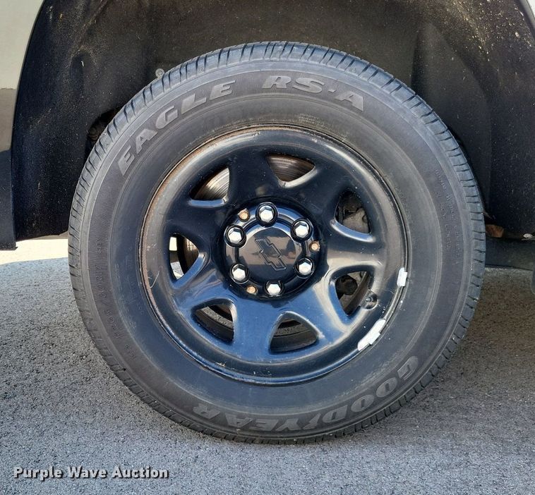 image for item LS9718 2016 Chevrolet Tahoe Police  SUV