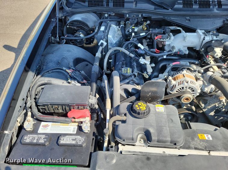 image for item LS9719 2010 Ford Crown Victoria Police Interceptor