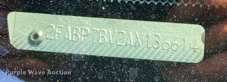 image for item LS9719 2010 Ford Crown Victoria Police Interceptor