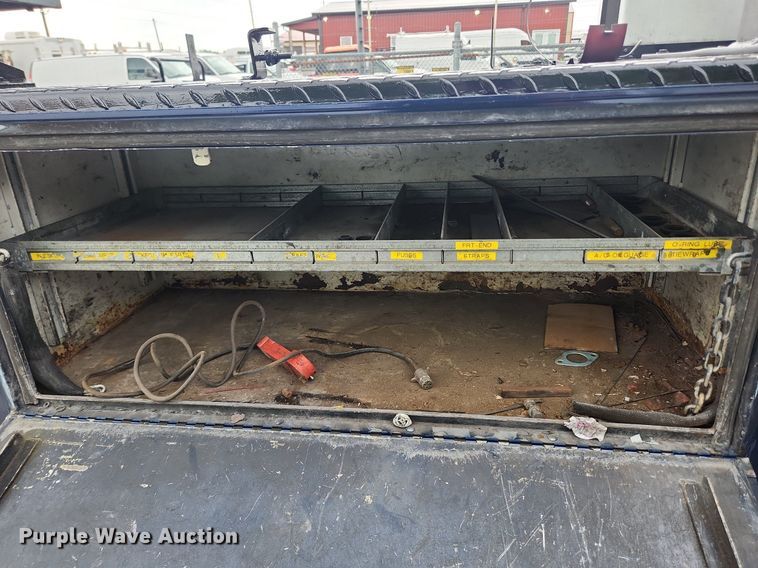 image for item LX9617 2002 Ford F450 Super Duty XL  utility / service truck