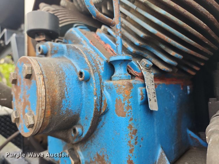 image for item LX9617 2002 Ford F450 Super Duty XL  utility / service truck