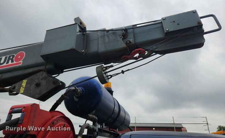 image for item LX9617 2002 Ford F450 Super Duty XL  utility / service truck