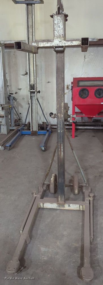 image for item LY9370 Brown 512A  material lift