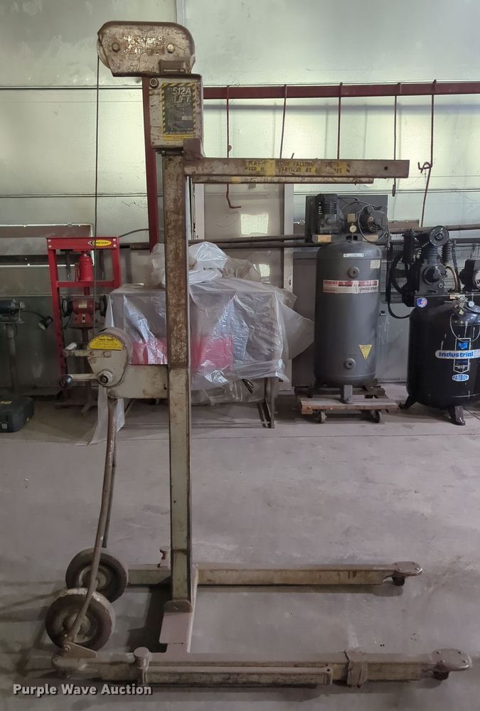 image for item LY9370 Brown 512A  material lift