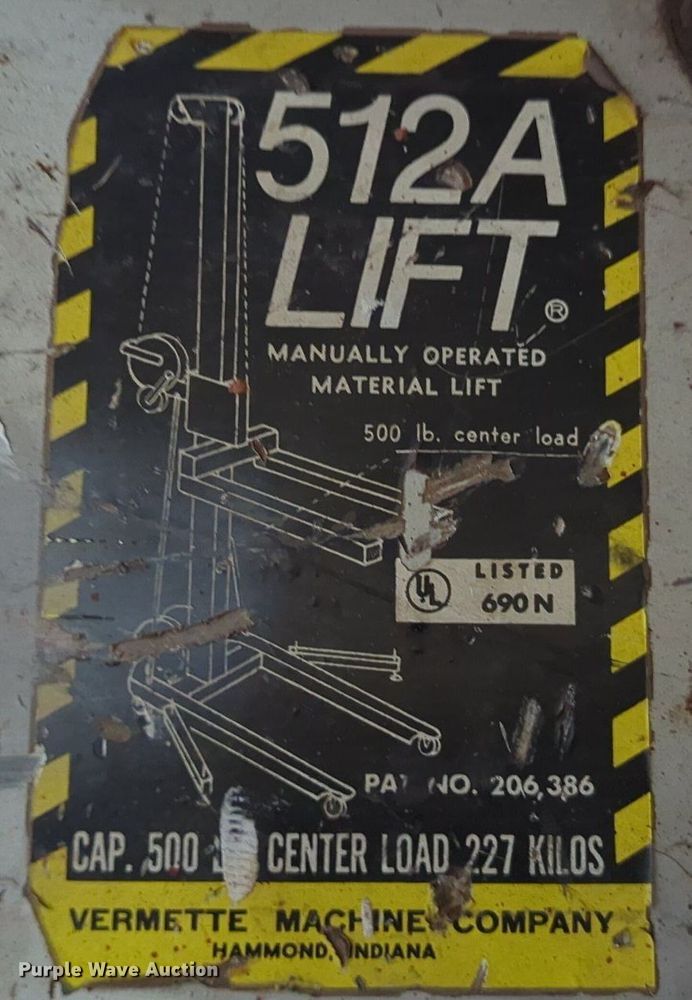 image for item LY9370 Brown 512A  material lift