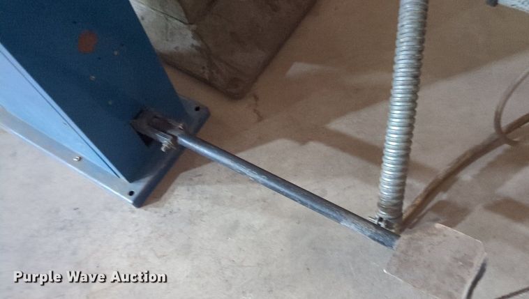 image for item LY9373 (2) spot welders