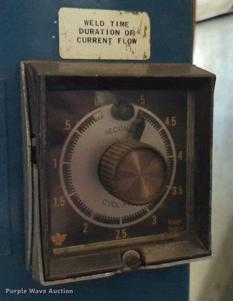 image for item LY9373 (2) spot welders