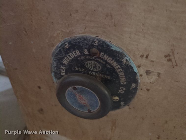 image for item LY9373 (2) spot welders