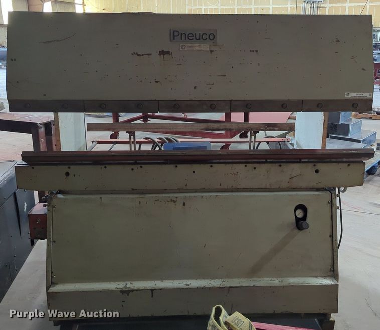 image for item LY9378 Pneuco 600-35