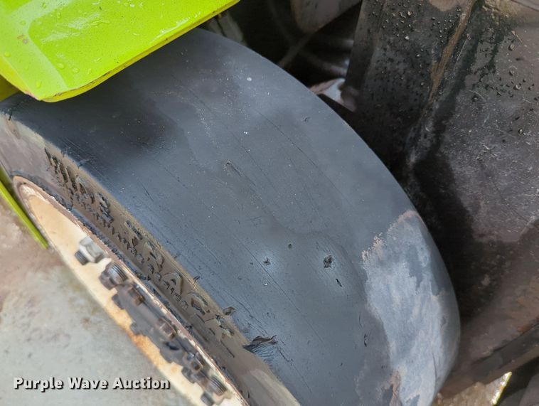 image for item LY9380 Clark CGC25  forklift