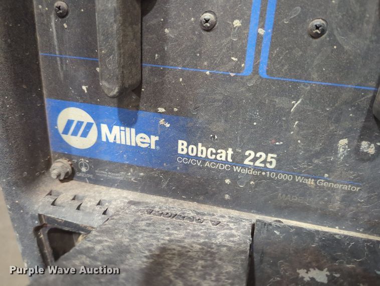 image for item LY9383 Miller Bobcat 225  welder/generator