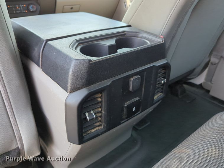 image for item LY9384 2020 Ford F150 SuperCab pickup truck