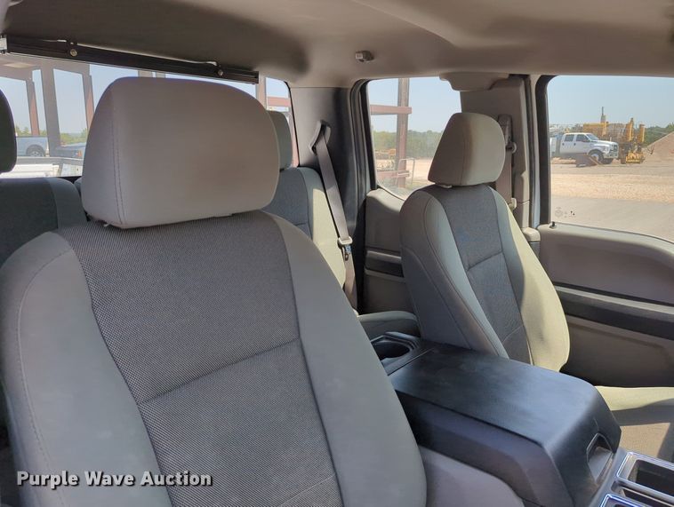 image for item LY9384 2020 Ford F150 SuperCab pickup truck