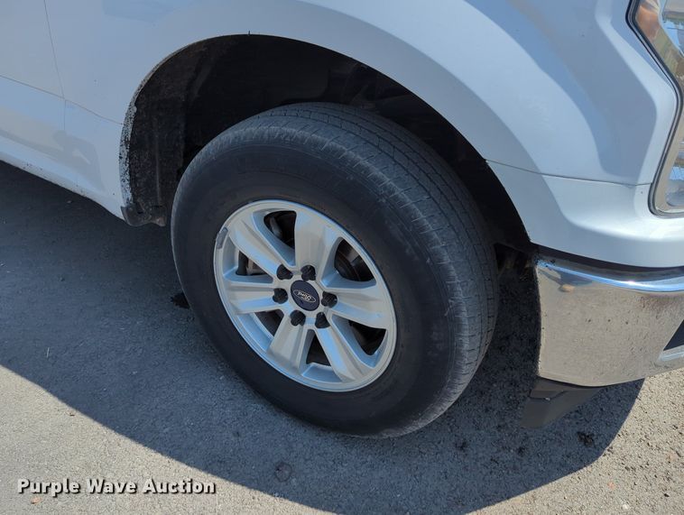 image for item LY9384 2020 Ford F150 SuperCab pickup truck