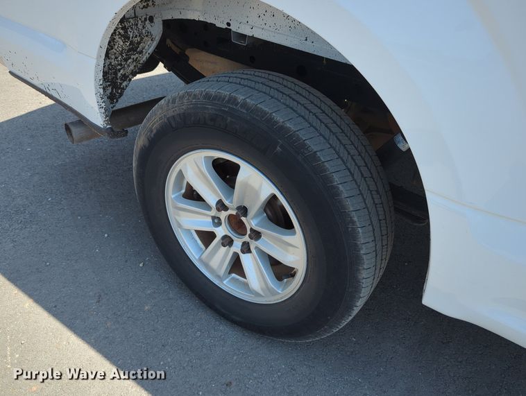 image for item LY9384 2020 Ford F150 SuperCab pickup truck