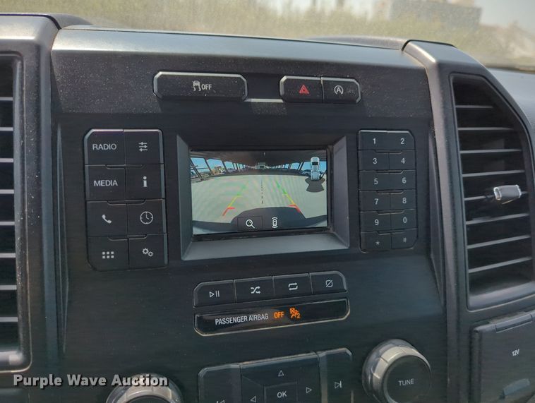 image for item LY9384 2020 Ford F150 SuperCab pickup truck