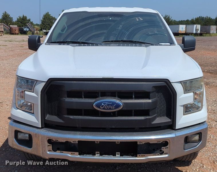 image for item LY9385 2016 Ford  F150 SuperCab pickup truck