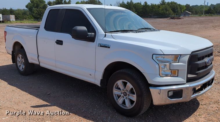 image for item LY9385 2016 Ford  F150 SuperCab pickup truck