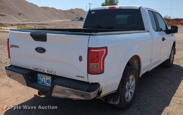 image for item LY9385 2016 Ford  F150 SuperCab pickup truck