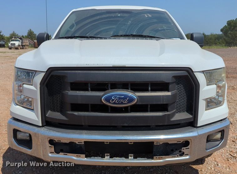 image for item LY9385 2016 Ford  F150 SuperCab pickup truck