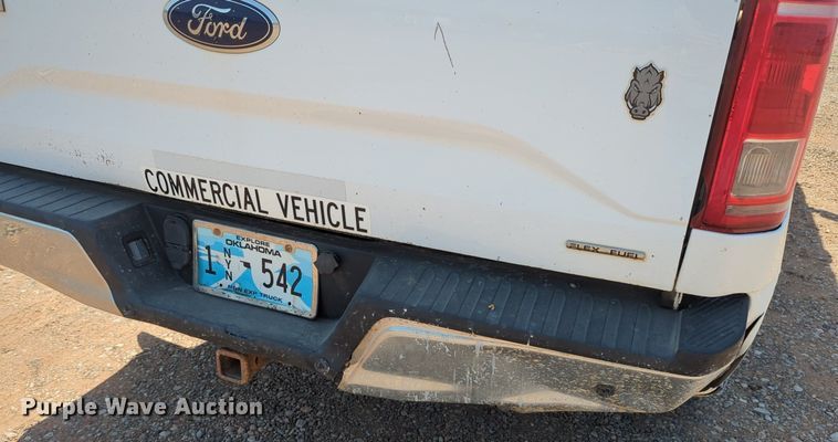 image for item LY9385 2016 Ford  F150 SuperCab pickup truck