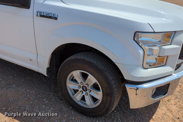 image for item LY9385 2016 Ford  F150 SuperCab pickup truck